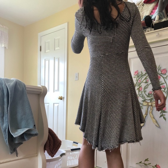 Urban Outfitters Striped Long sleeve Dress - Picture 3 of 6